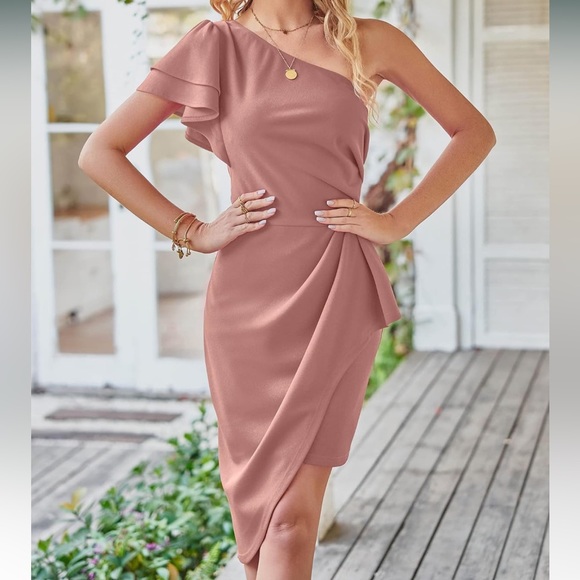 Dusty Pink Dress - Picture 1 of 3